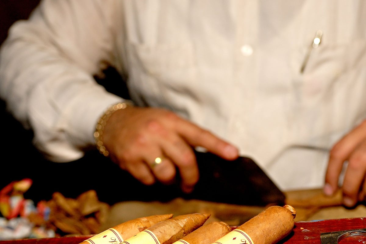 Handrollen von Zigarren in Havanna