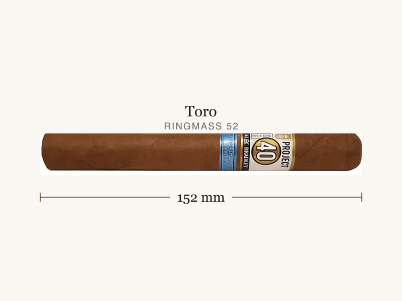 Alec Bradley AB Project 40 Toro 06.52, Maßangaben: Länge 152 mm, Ringmaß 52