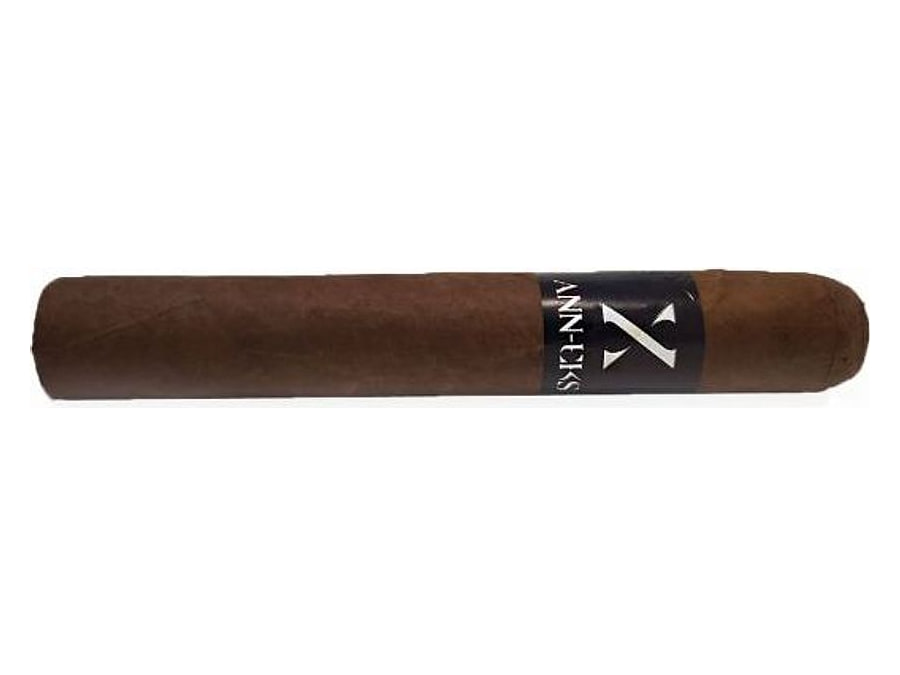 Ann-Eks Günther Toro, Format Toro, Herkunft Nicaragua