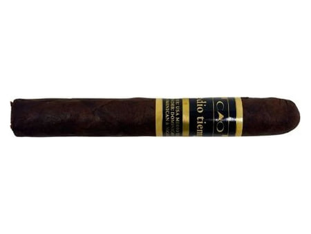 Ansicht 1 von 3 anzeigen: C.A.O. CAO Medio Tiempo Robusto, Format Robusto, Herkunft Dominikanische Republik