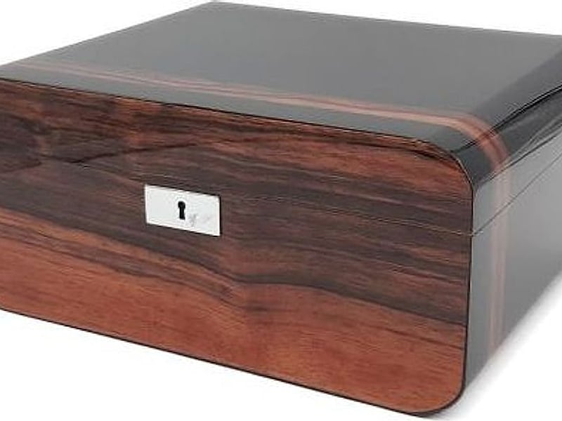 Guy Janot Guy Janot Humidor Schwarz/Makassar Lack für 50 Zigarren, Detailansicht