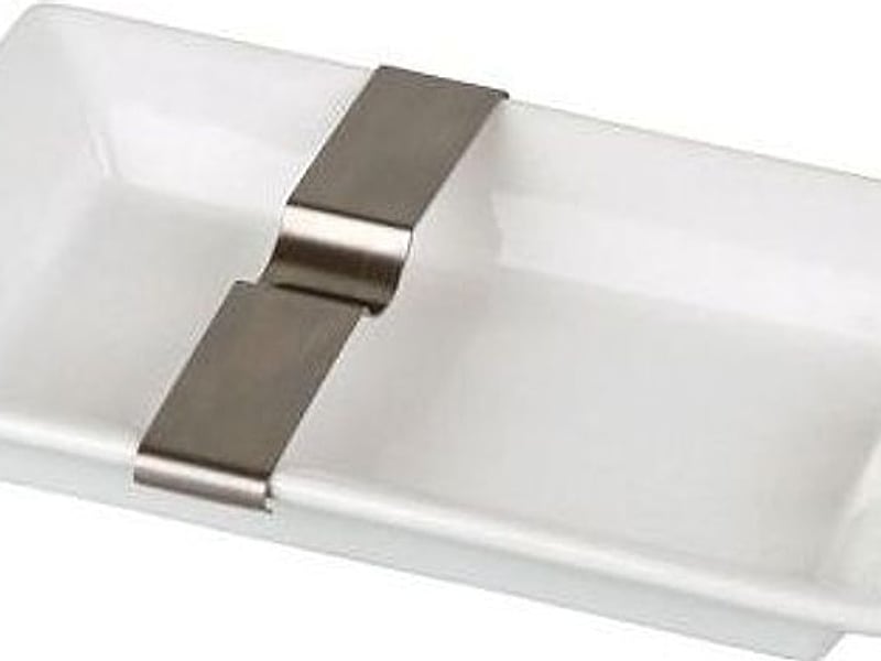 Ohne Marke Keramik Aschenbecher weiss mit Metallablage, Detailansicht
