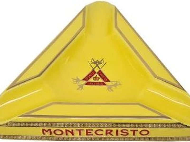 Ohne Marke Montecristo Porzellan-Ascher dreieckig, Detailansicht