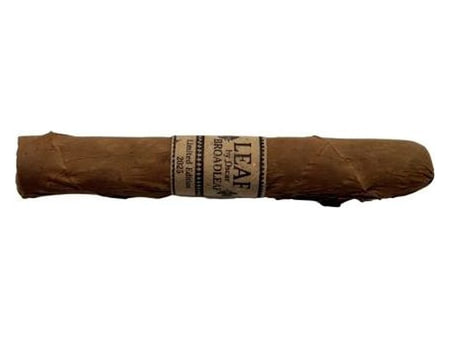 Ansicht 1 von 3 anzeigen: Oscar Valladares The Leaf Limited Edition 2025 Toro, Format Toro, Herkunft Honduras