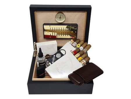 Ansicht 1 von 3 anzeigen: Verschiedene zigarreshop.de Aficionado Sampler XL, Format Robusto, Herkunft Verschiedene